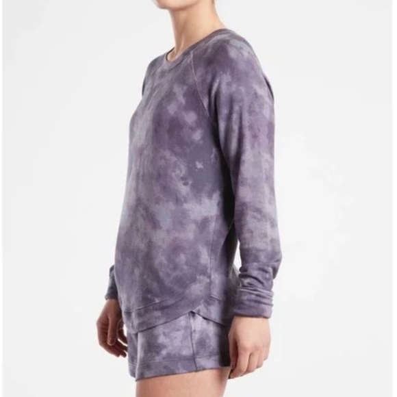 3 $20 for $45 Athleta Mindset Print Sweater - Picture 1 of 4